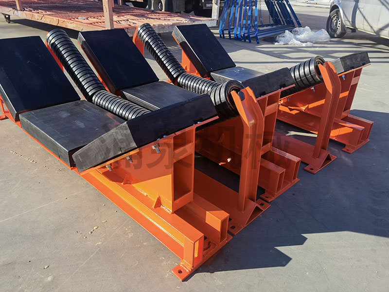 �������;��_��