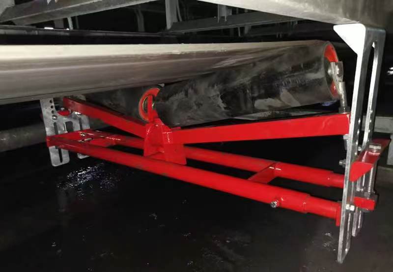 �F݁�mƫ�b��